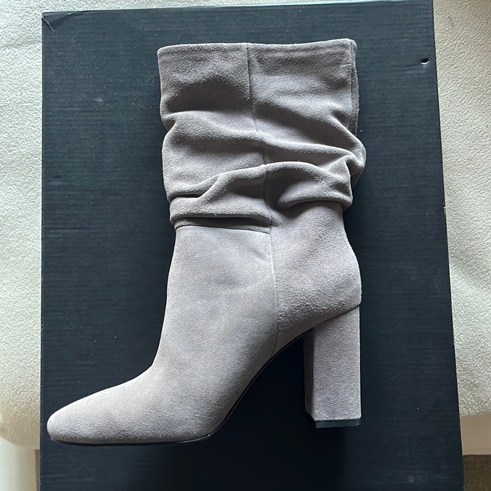 Never worn light gray suede slouch boot